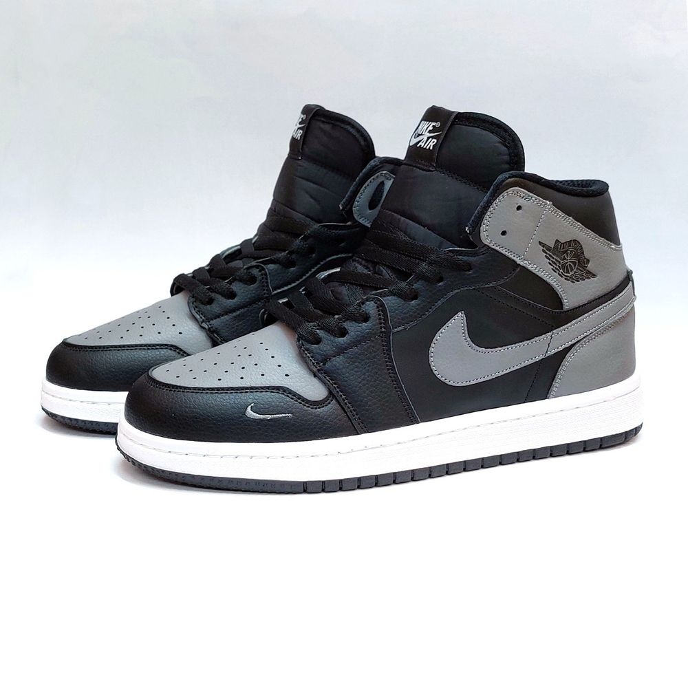 خرید اینترنتی کتانی نایک جردن وان ساقدار رنگ پرطرفدار مشکی طوسی Nike Jordan one