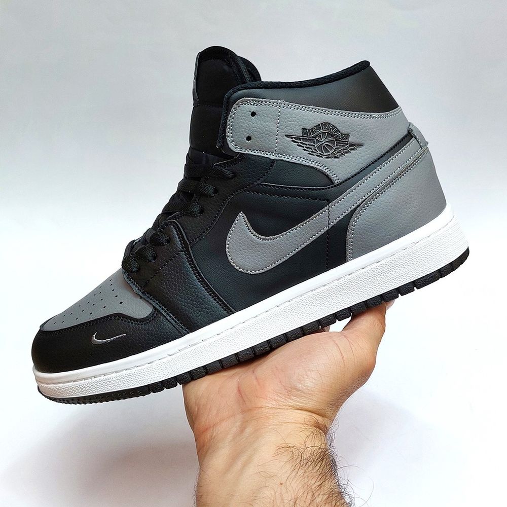 قیمت ارزان کتانی نایک جردن وان ساقدار رنگ پرطرفدار مشکی طوسی Nike Jordan one