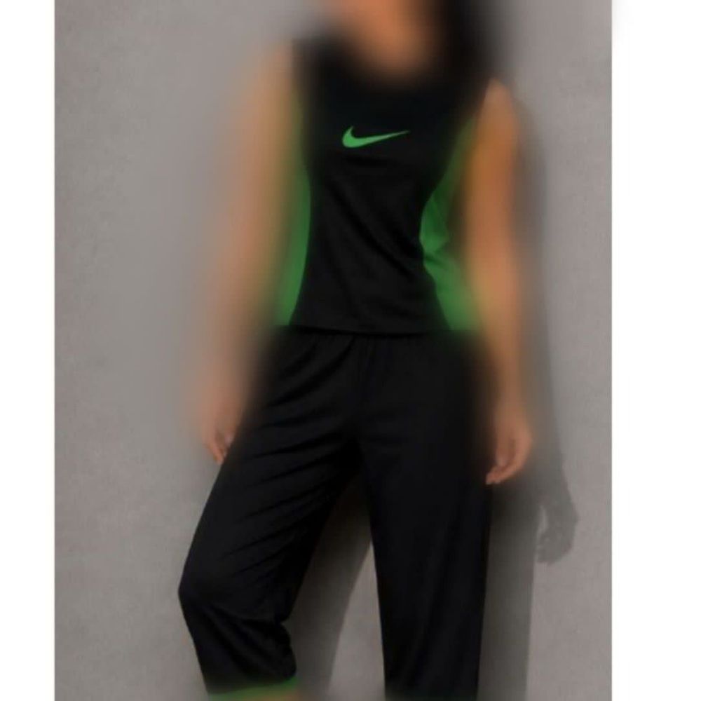 قیمت ارزان ست تاپ و شلوارک ورزشی نایک زنانه styg