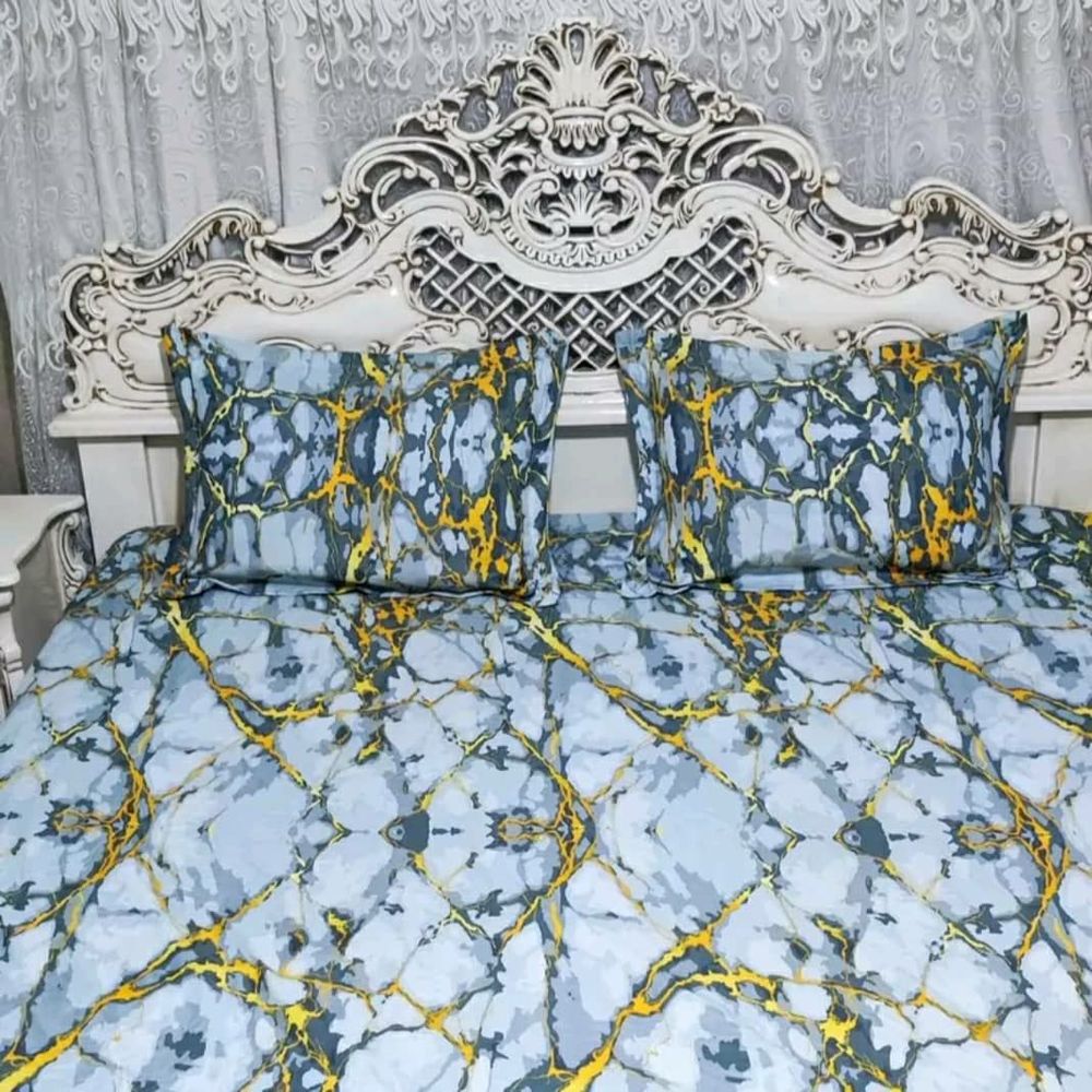 خرید اینترنتی قیمت کاور تخت دو نفره کش دوزی شده برند خوشنام هگمتان طرح مرمر سفید کد 001