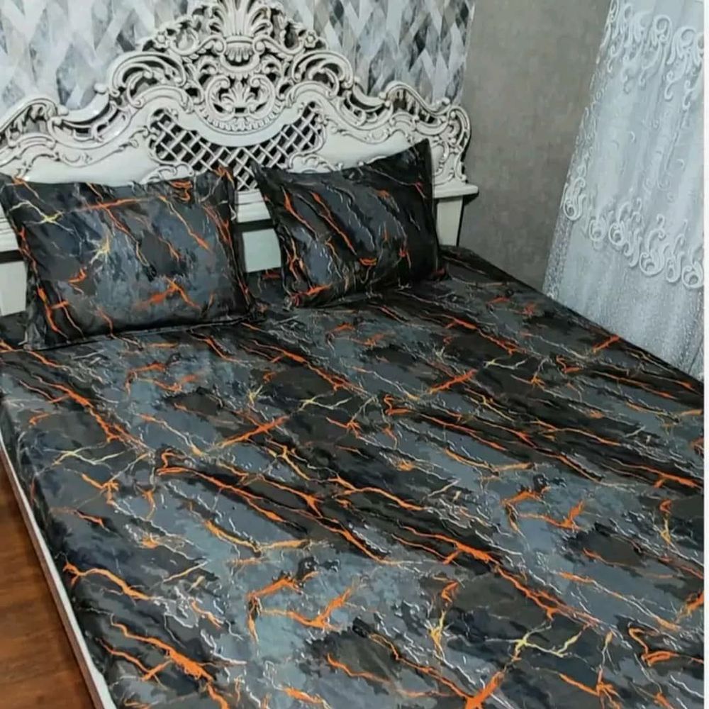 خرید اینترنتی قیمت کاور تخت کش دوزی شده دو نفره طرح سنگ مرمر کد 300 برند خوشنام هگمتان