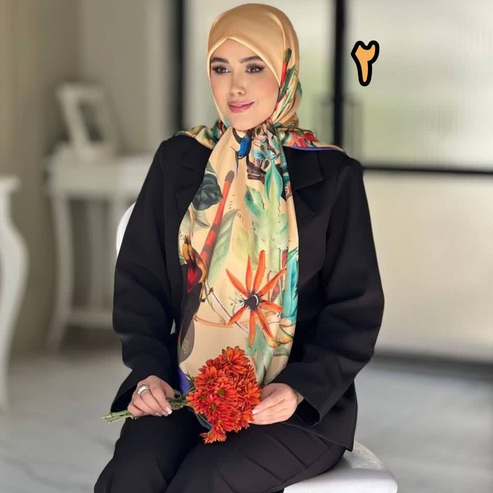 خرید اینترنتی روسری ابریشم قواره متوسط متریال وارداتی