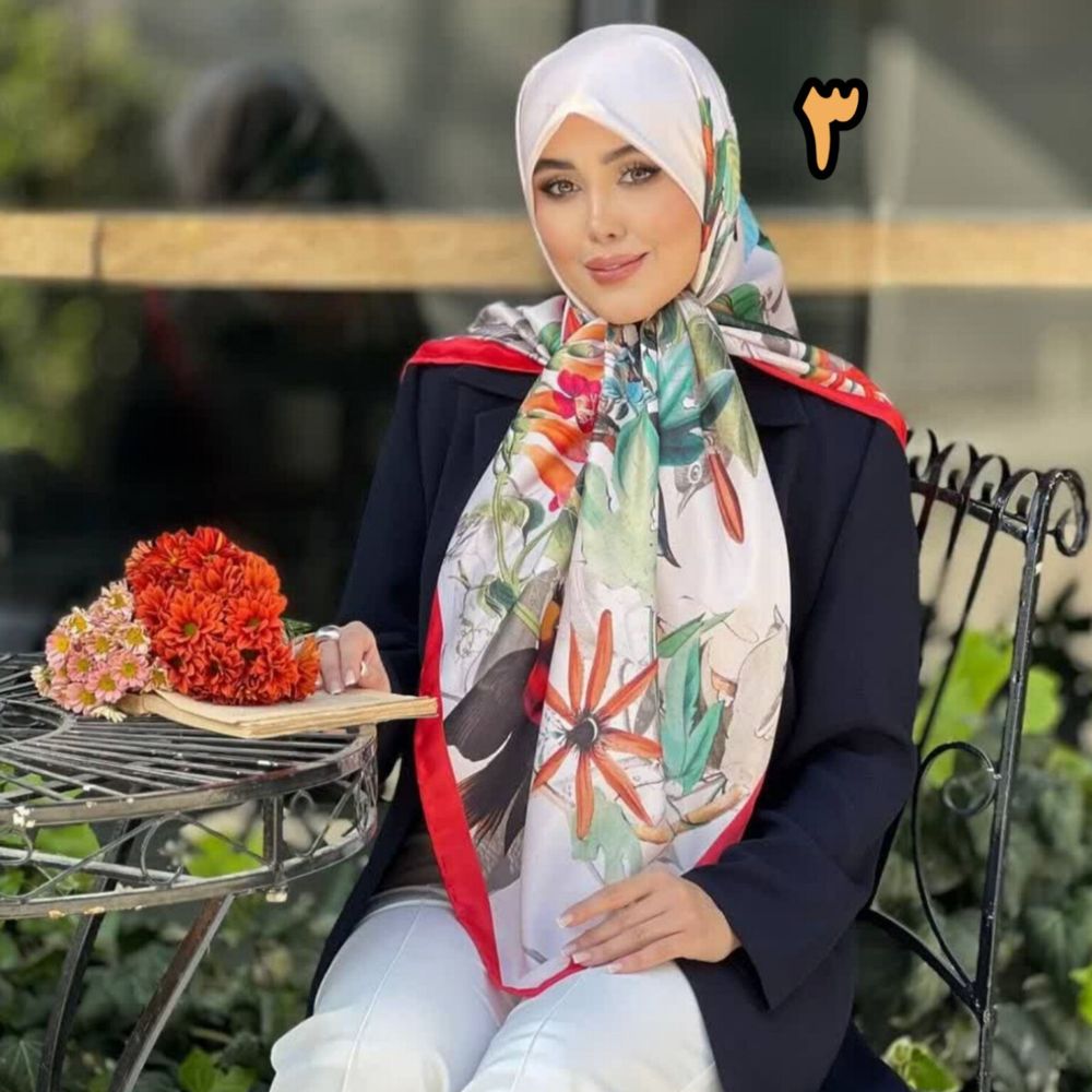 مشخصات روسری ابریشم قواره متوسط متریال وارداتی