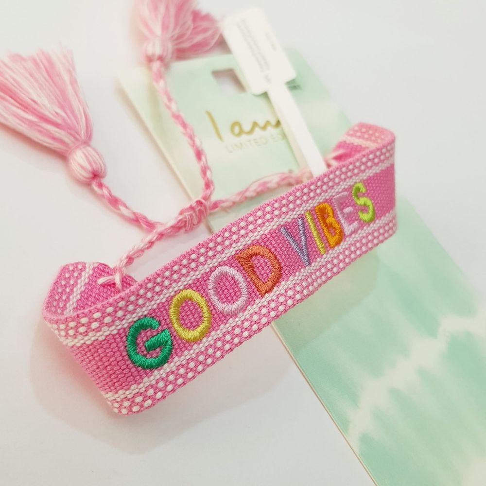 خرید اینترنتی دستبند بافت پارچه ای Good Vibes فری سایز کد 013