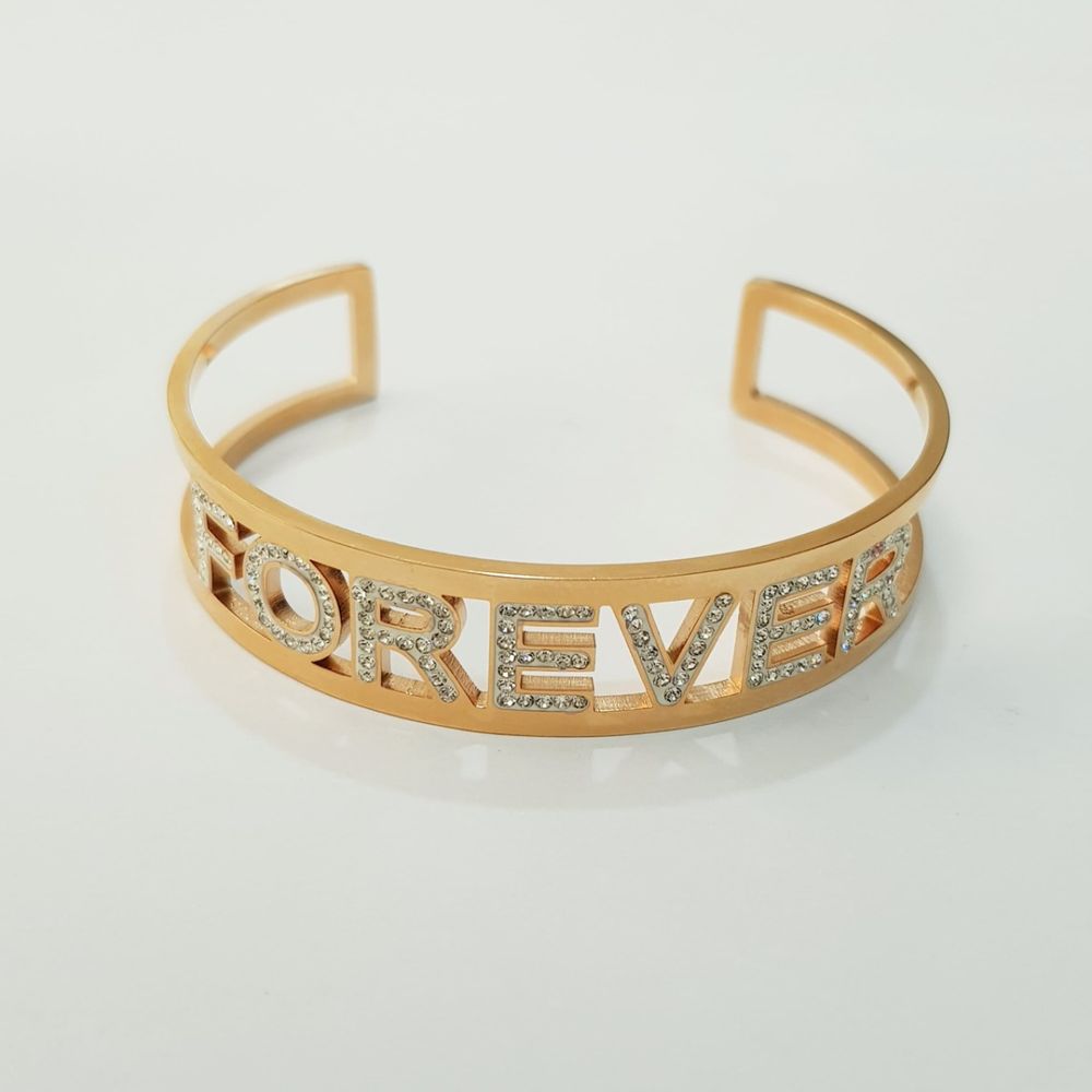 خرید آنلاین دستبند بنگل استیل طلایی طرح Forever فول نگین کد 015