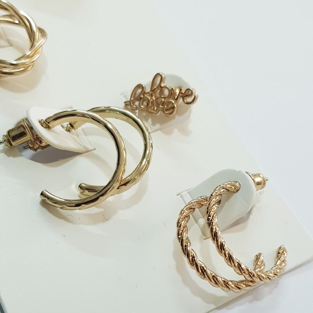 قیمت ارزان پک شش جفتی گوشواره طلایی در مدل های مختلف کد 042